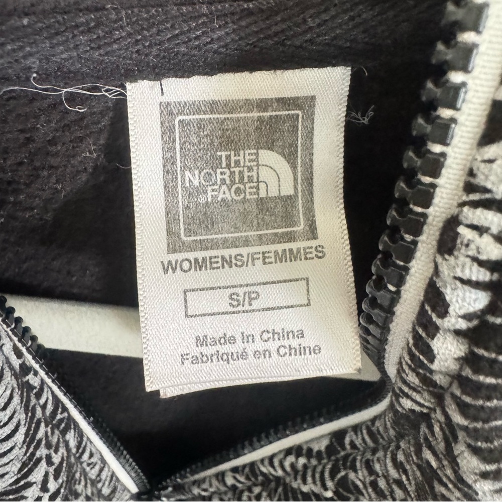 The North Face Black White Geometric Print Terry Zip Up Hoodie - Picture 4 of 6